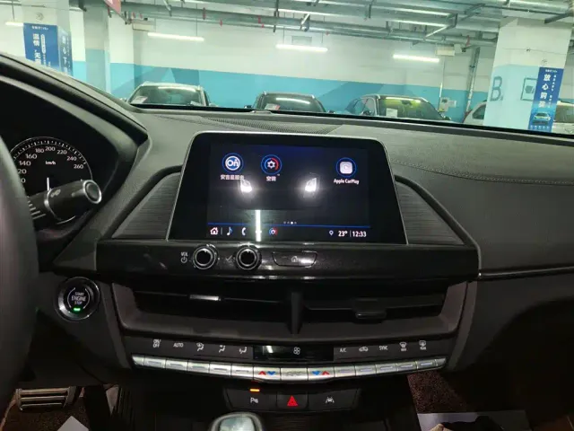 Cadillac CT4 — Фото автомобиля 11