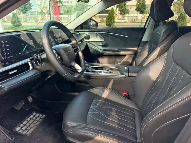 Chery Arrizo 8 — Фото автомобиля 4