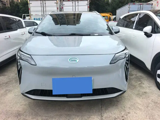 GAC Aion Y — Фото автомобиля 2