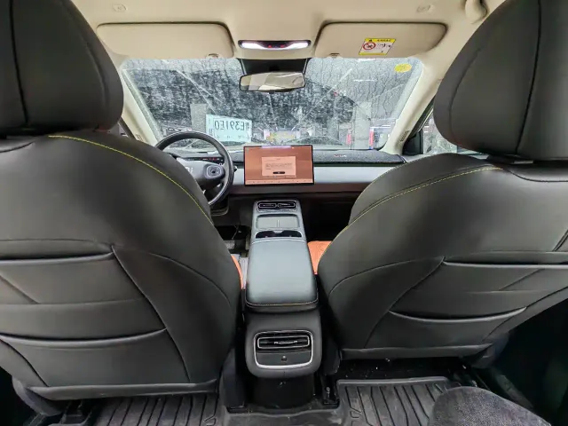 Changan Qiyuan Q05 — Фото автомобиля 18