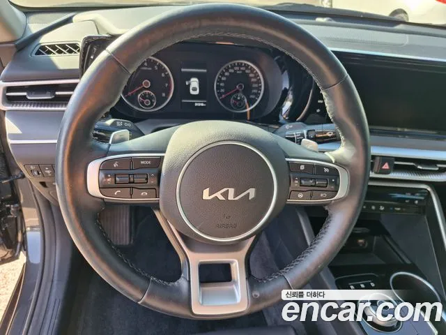 Kia K5 Generation 3 — Фото автомобиля 13