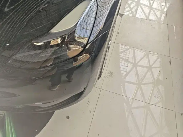 Tesla Model Y — Фото автомобиля 23