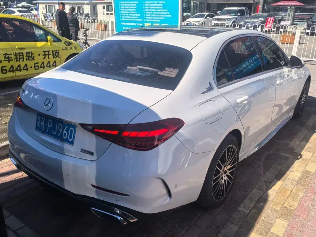Mercedes-Benz C-Class — Фото автомобиля 10