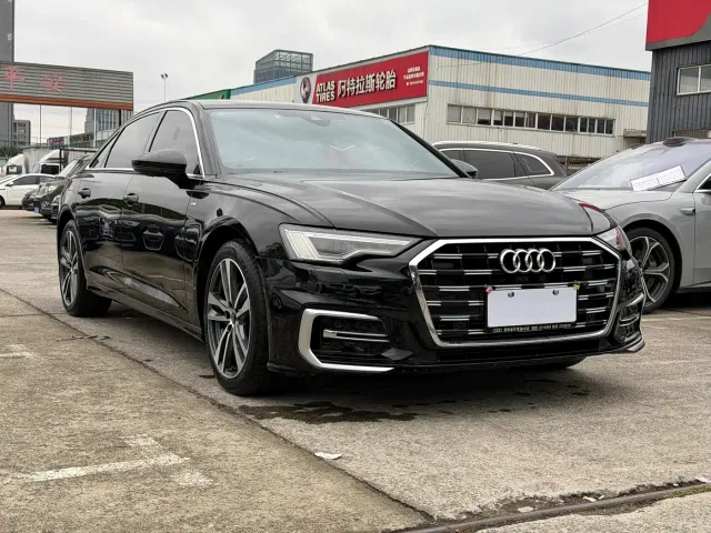 Audi A6L — Фото автомобиля 3