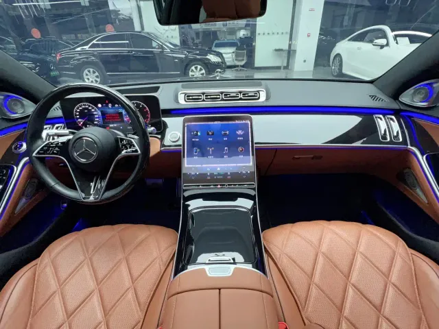 Mercedes-Benz Maybach S-Class — Фото автомобиля 22