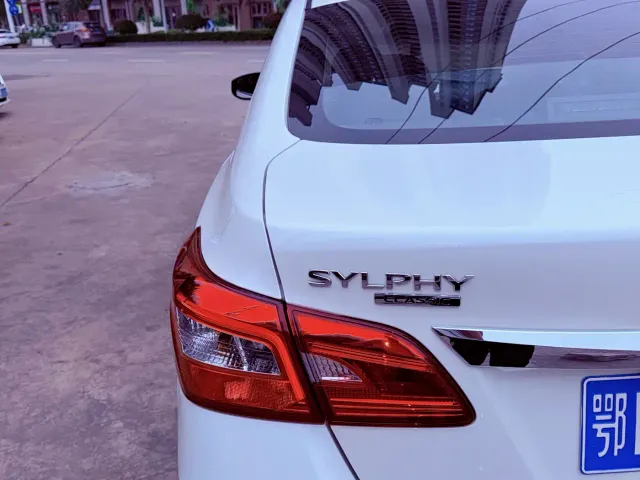 Nissan Sylphy — Фото автомобиля 8