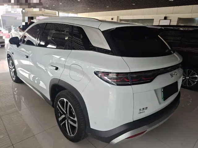 BYD Song L DM-i — Фото автомобиля 4