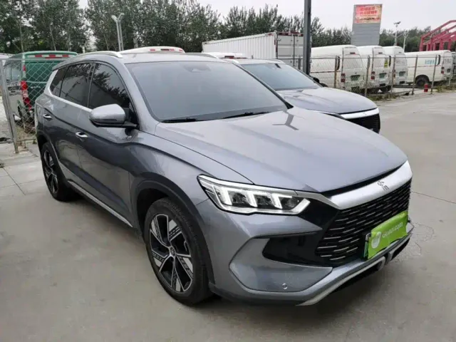 BYD Song Pro — Фото автомобиля 3