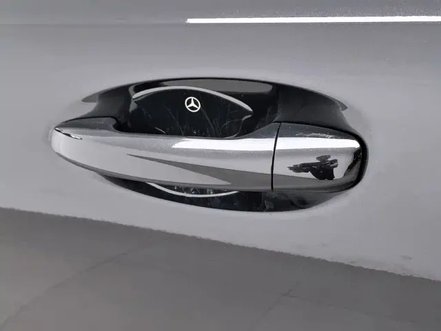 Mercedes-Benz GLB-Class — Фото автомобиля 18