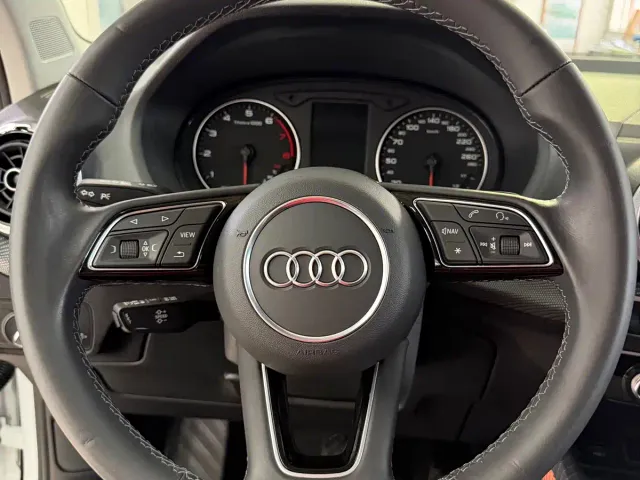 Audi Q2L — Фото автомобиля 19