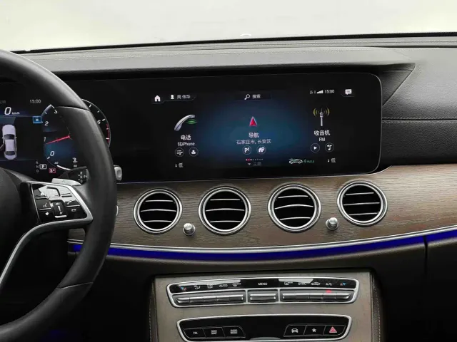 Mercedes-Benz E-Class — Фото автомобиля 9