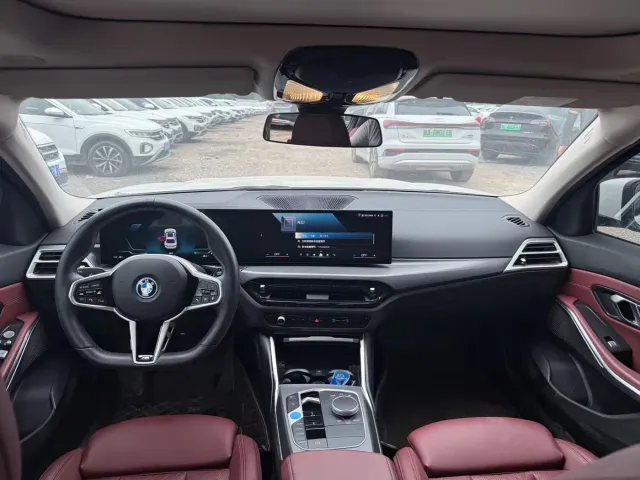 BMW i3 — Фото автомобиля 6