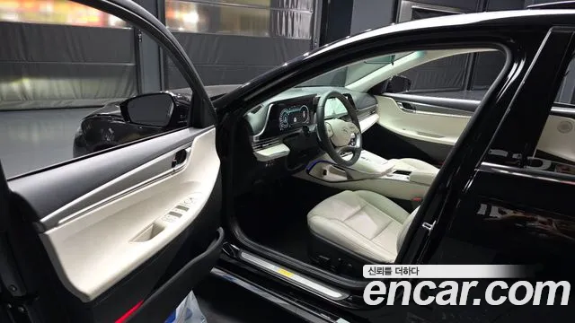 Hyundai Grandeur Новый Grandeur IG — Фото автомобиля 10