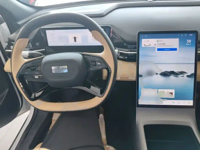 Geely Galaxy L6 — Фото автомобиля 9