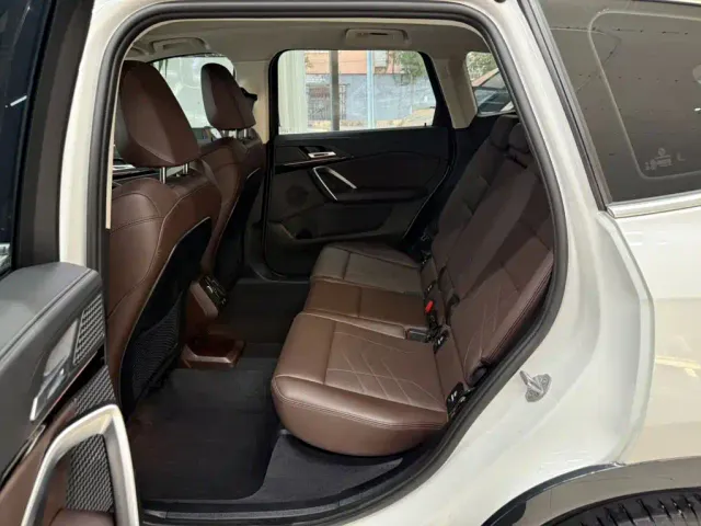 BMW X1 — Фото автомобиля 18