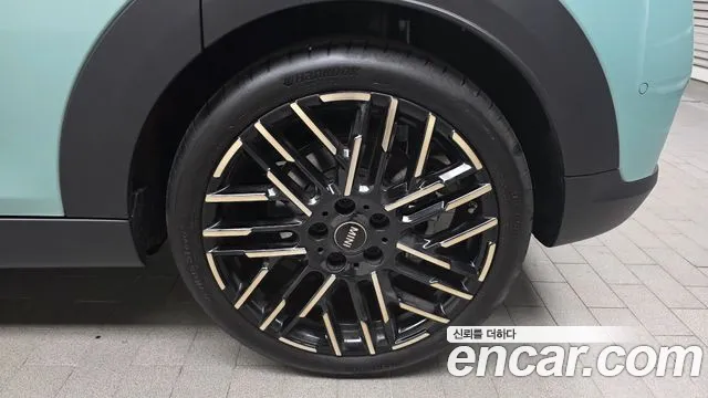 Mini Cooper — Фото автомобиля 19