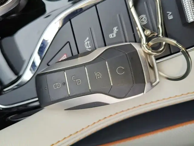 BYD Song PLUS — Фото автомобиля 8