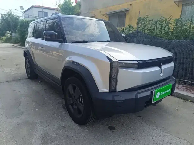iCAR 03 — Фото автомобиля 3