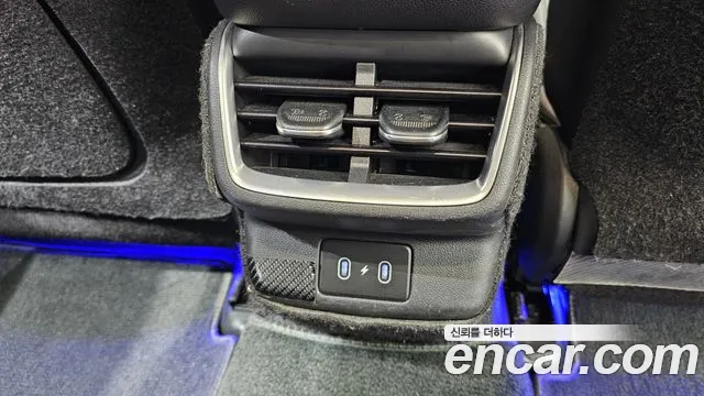 Hyundai Grandeur GN7 — Фото автомобиля 28