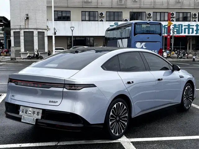 Nissan N7 — Фото автомобиля 23