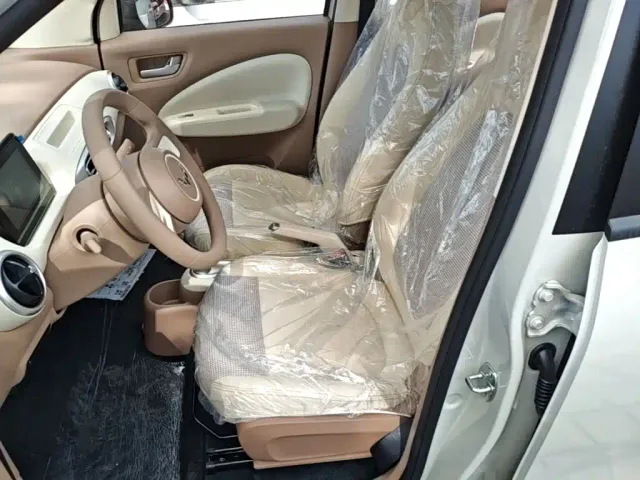 Wuling Hongguang Mini EV — Фото автомобиля 14