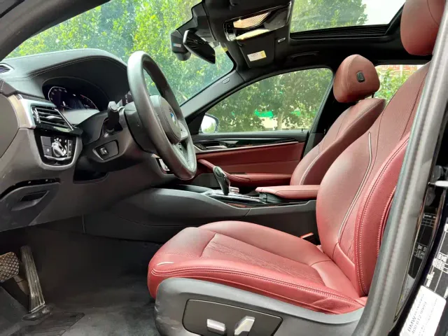 BMW 5 Series — Фото автомобиля 8