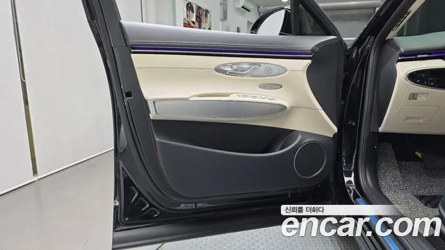 Genesis GV70 2.5T Бензин AWD — Фото автомобиля 22