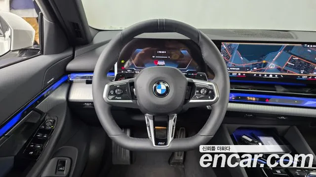 BMW 5-Series — Фото автомобиля 13