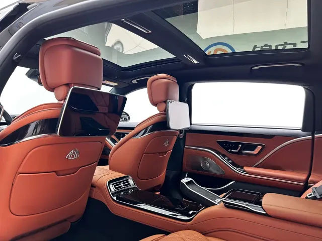Mercedes-Benz Maybach S-Class — Фото автомобиля 14