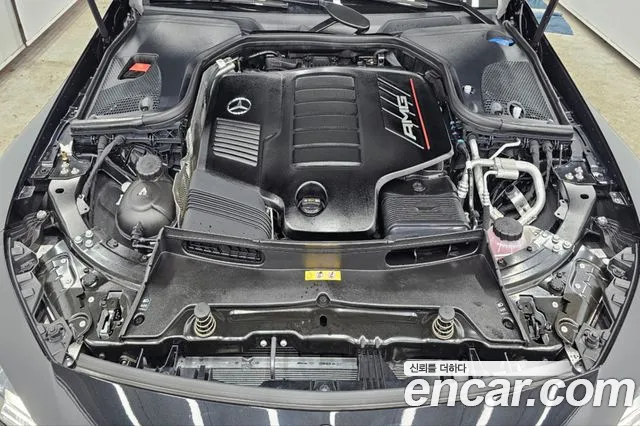 Mercedes-Benz AMG GT 4 двери 43 4MATIC+ — Фото автомобиля 6