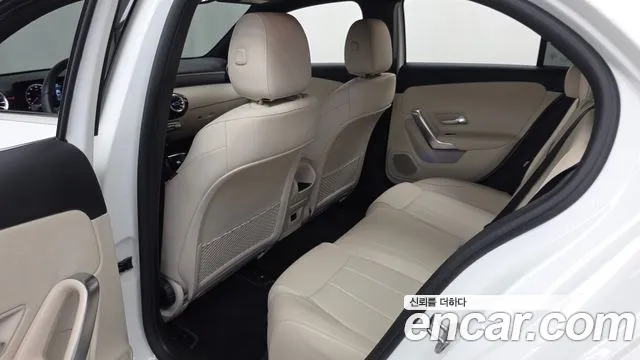 Mercedes-Benz A-Class W177 — Фото автомобиля 16
