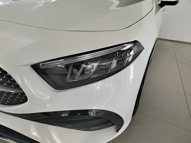 Mercedes-Benz A-Class — Фото автомобиля 23