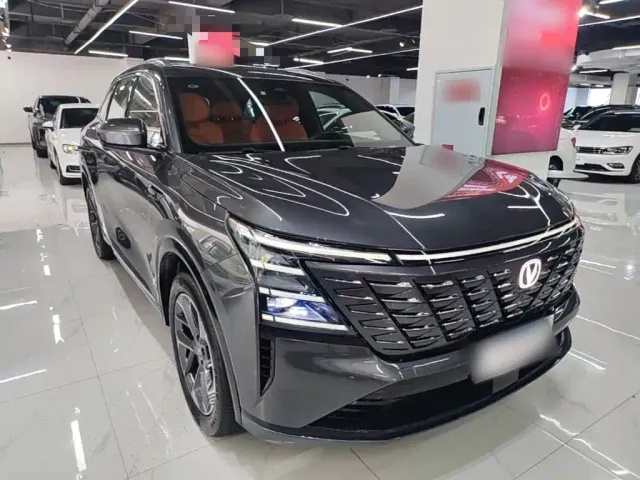 Changan CS75 Plus — Фото автомобиля 3