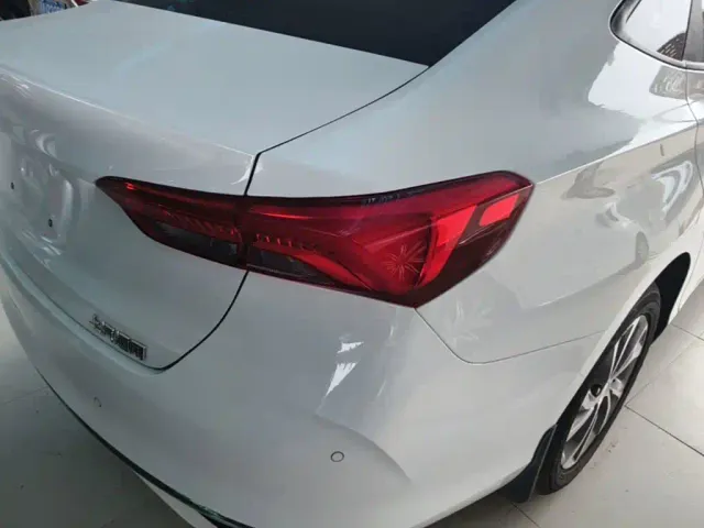Buick Verano — Фото автомобиля 7