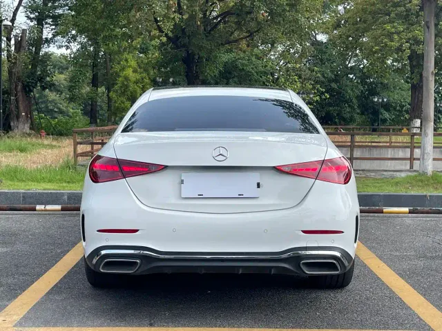 Mercedes-Benz C-Class — Фото автомобиля 5