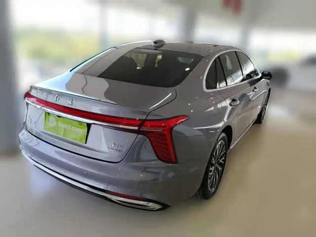 Hongqi H5 — Фото автомобиля 9