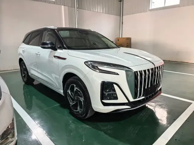 Hongqi HS3 — Фото автомобиля 3