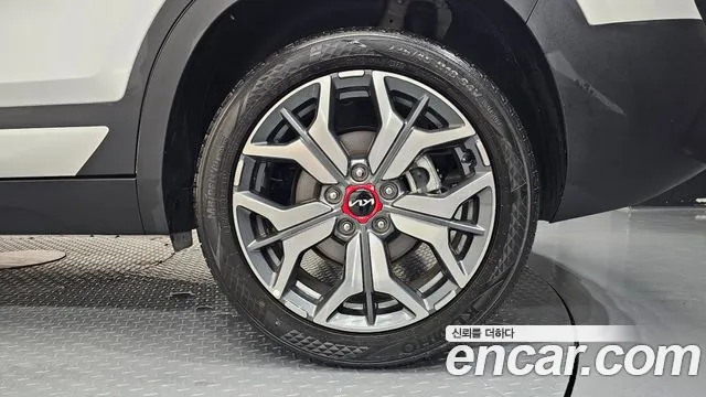 Kia Seltos — Фото автомобиля 21