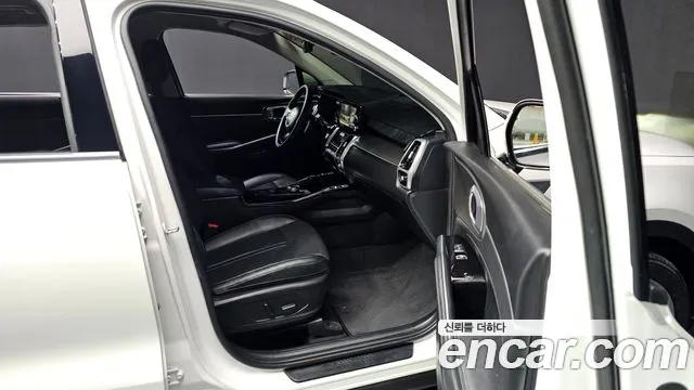 Kia Sorento Sorento 4-е поколение Дизель 2.2 2WD — Фото автомобиля 11