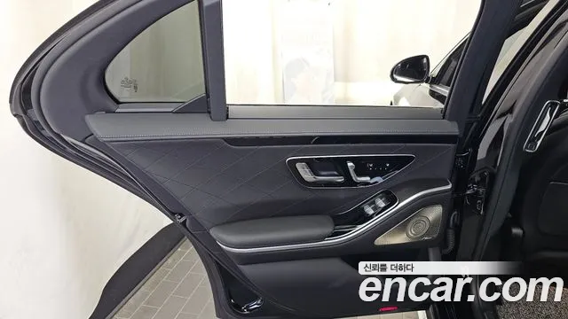 Mercedes-Benz S-Class W223 — Фото автомобиля 25
