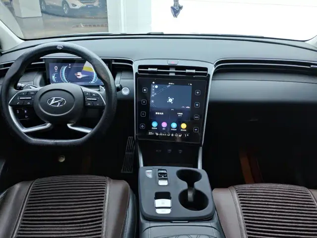 Hyundai Tucson — Фото автомобиля 12