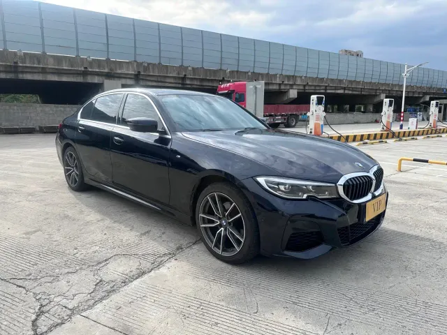 BMW 3 Series — Фото автомобиля 3