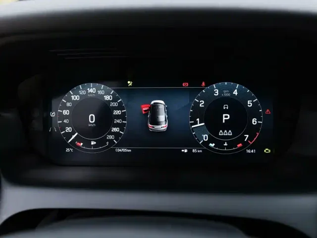Land Rover Discovery Sport — Фото автомобиля 17