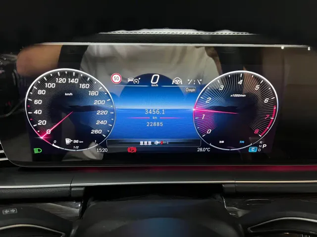 Mercedes-Benz GLE-Class — Фото автомобиля 23