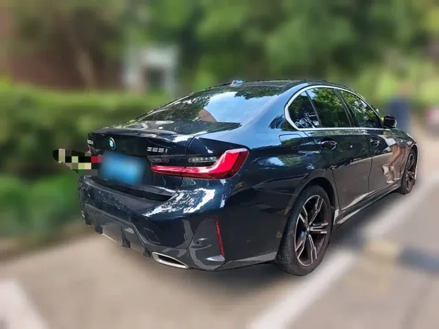 BMW 3 Series — Фото автомобиля 4