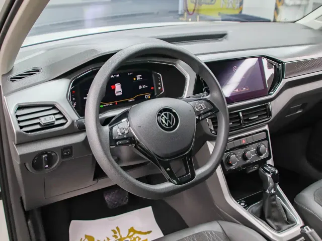 Volkswagen T-Cross — Фото автомобиля 5