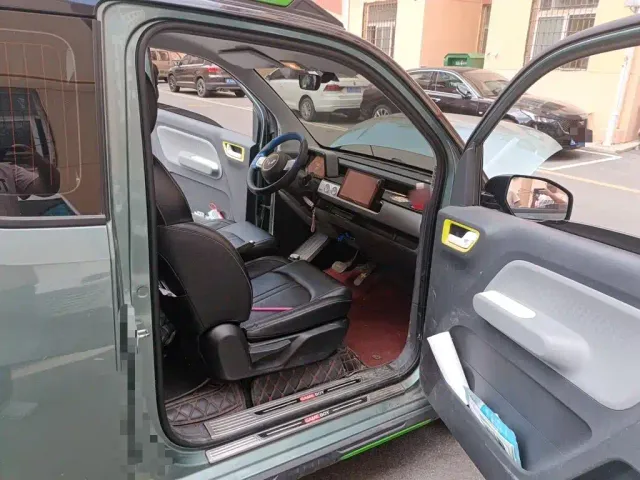 Wuling Hongguang Mini EV — Фото автомобиля 17