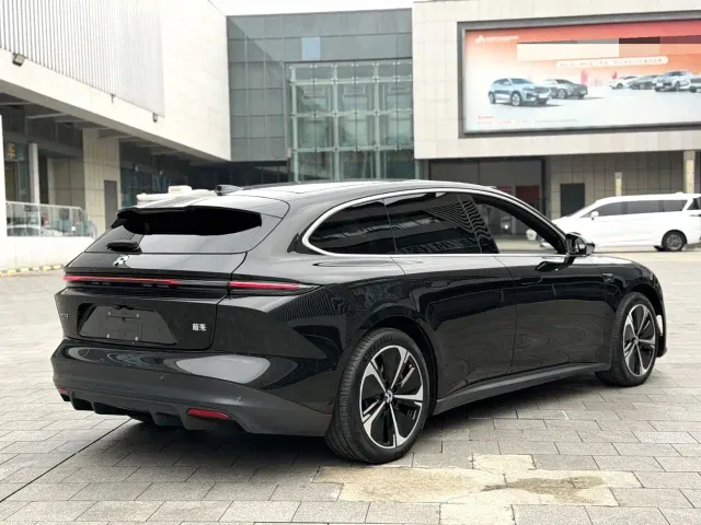 Nio ET5 Touring — Фото автомобиля 7