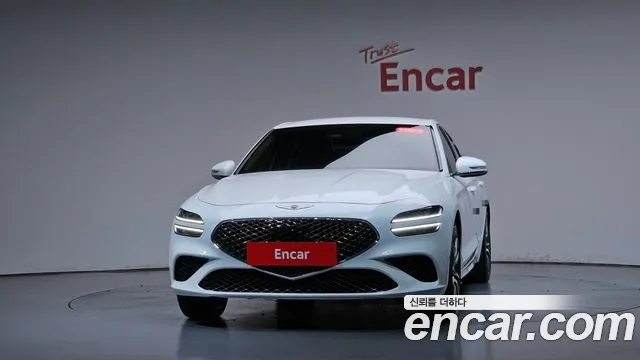 Genesis G70 New — Фото автомобиля 3