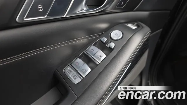 BMW X7 — Фото автомобиля 29
